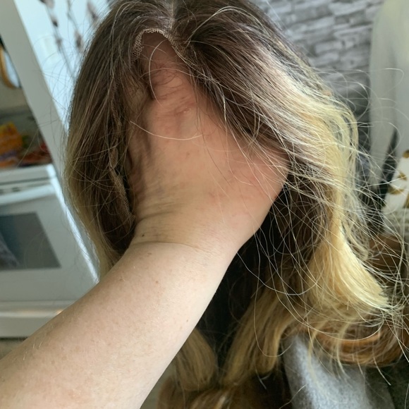 outré synthetic ombré model name STEVIE colour is DRFF4/CHAMPAGNE) - Picture 6 of 10